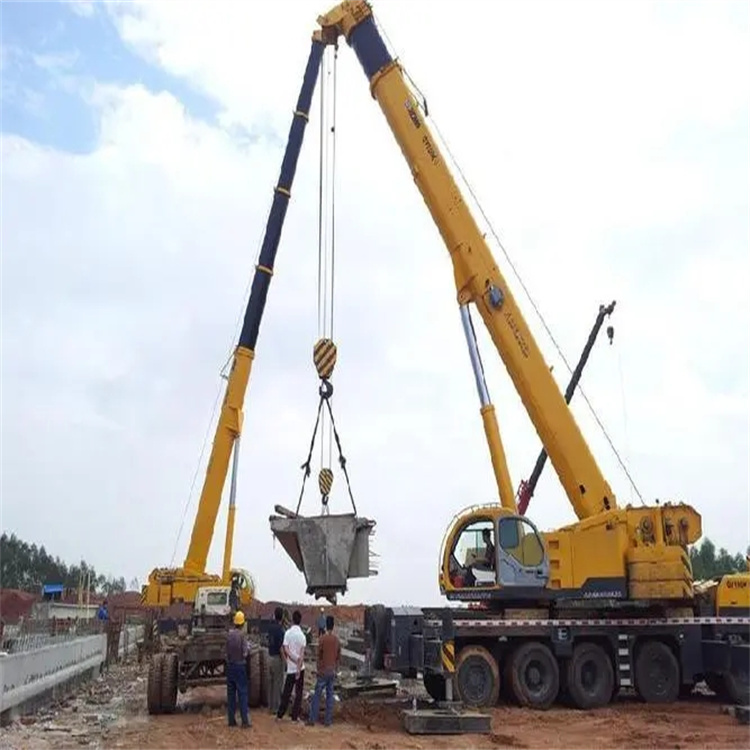 华安小型吊机出租电话|厂房设备吊装方案|24小时服务覆盖